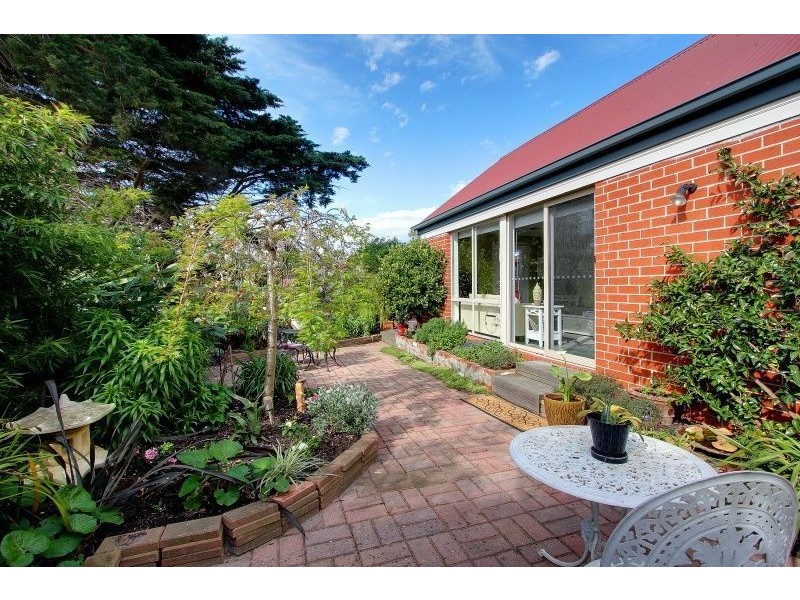 10 Mary Court, Mornington VIC 3931