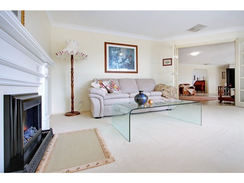 4 St Mitchell Circuit, Mornington VIC 3931