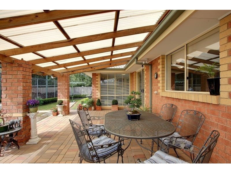 4 St Mitchell Circuit, Mornington VIC 3931