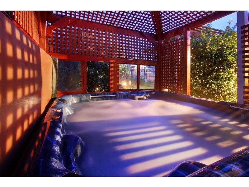 8 Boronia Court, Mount Martha VIC 3934