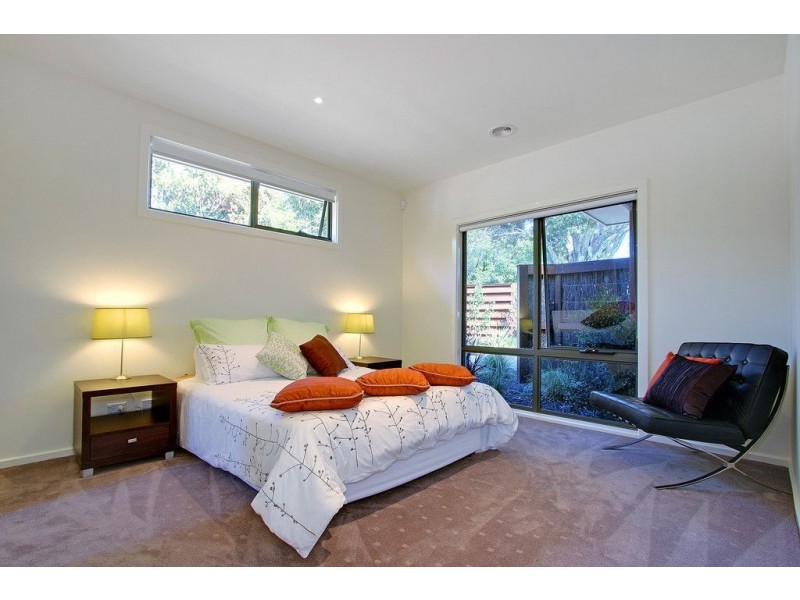 1/9 Macdonald Grove, Mornington VIC 3931