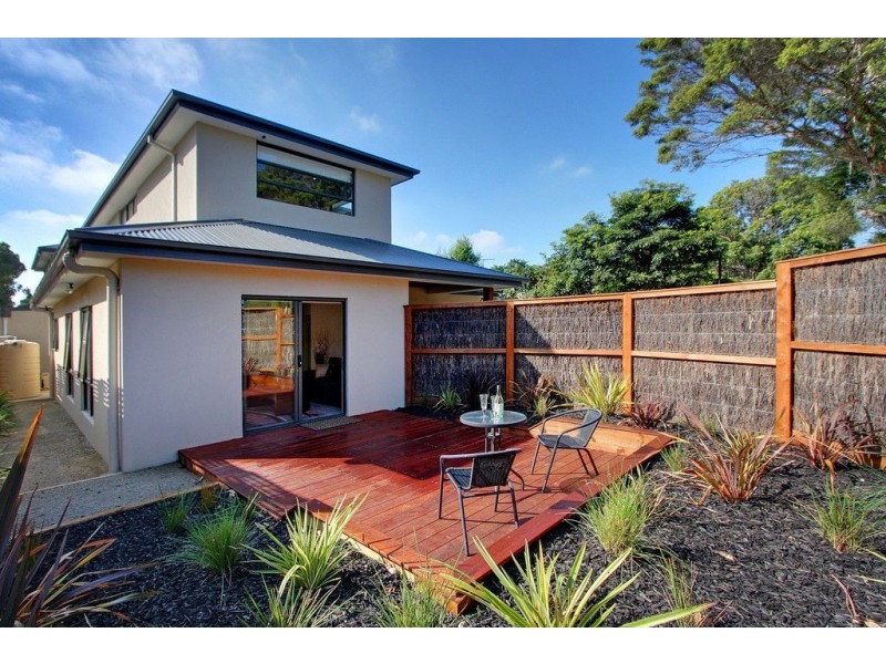 1/9 Macdonald Grove, Mornington VIC 3931