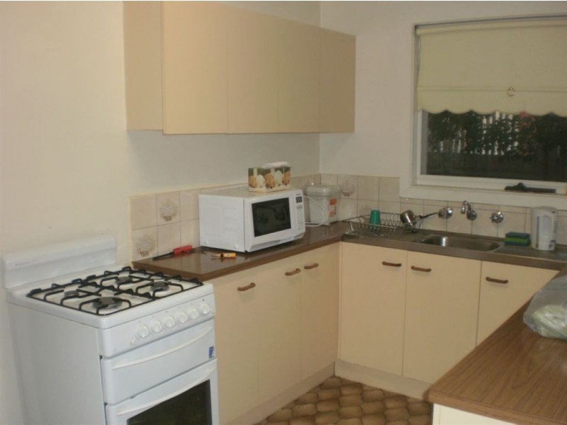 4/8 Wisewould Ave, Seaford VIC 3198