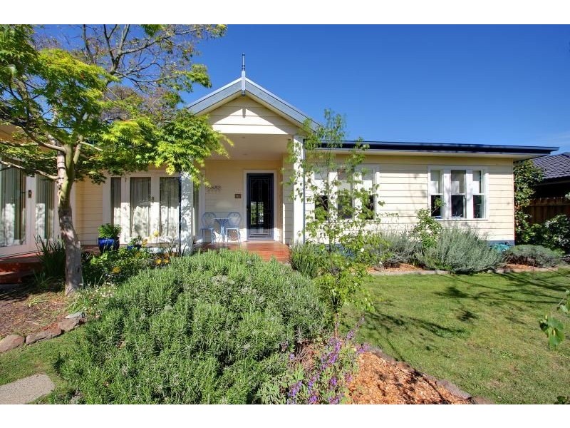 24 Barmah Street, Mount Eliza VIC 3930