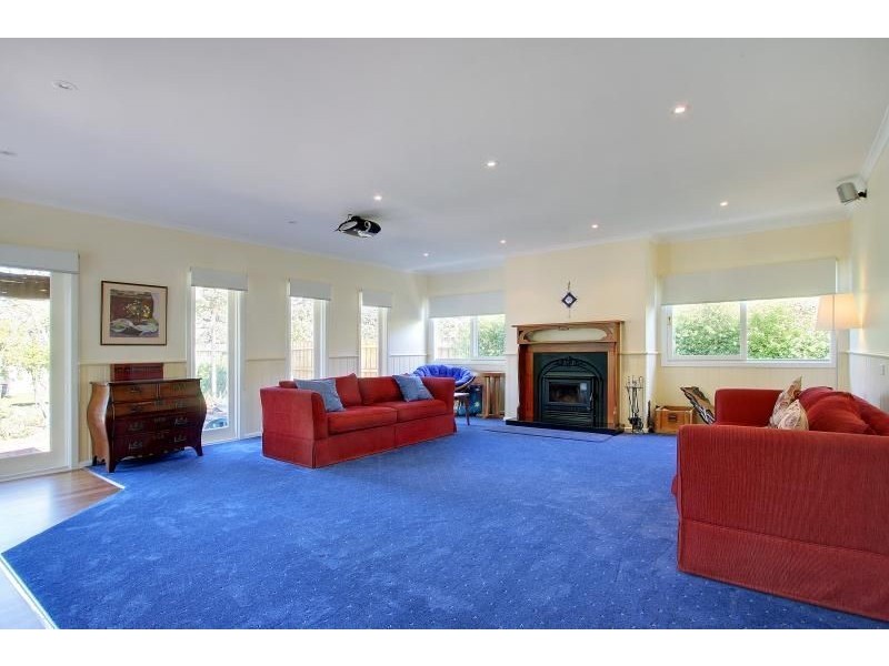 24 Barmah Street, Mount Eliza VIC 3930