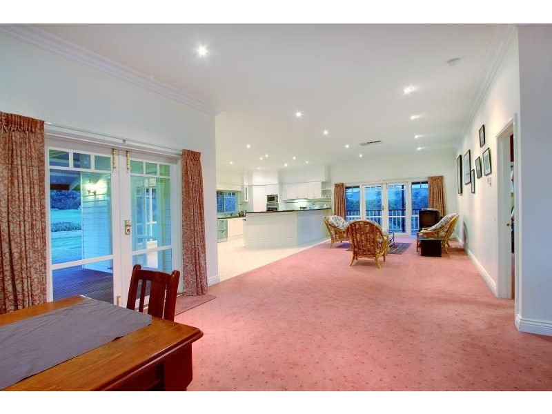 14 Benton Grange Drive, Mornington VIC 3931