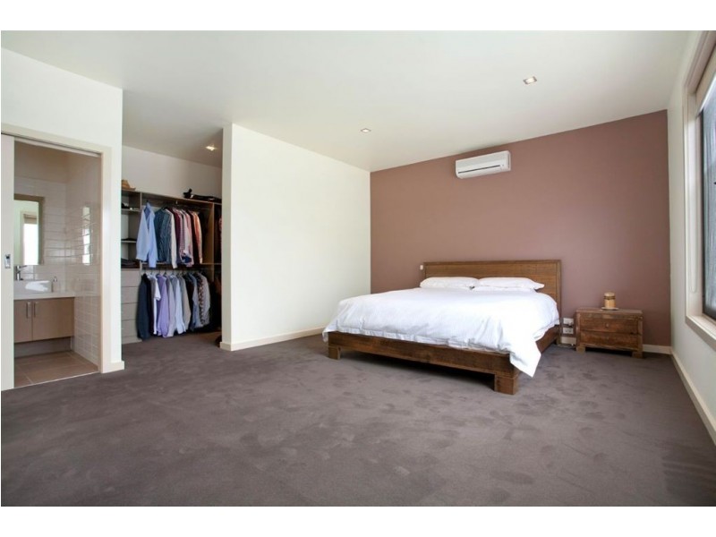 2/666 Esplanade, Mornington VIC 3931