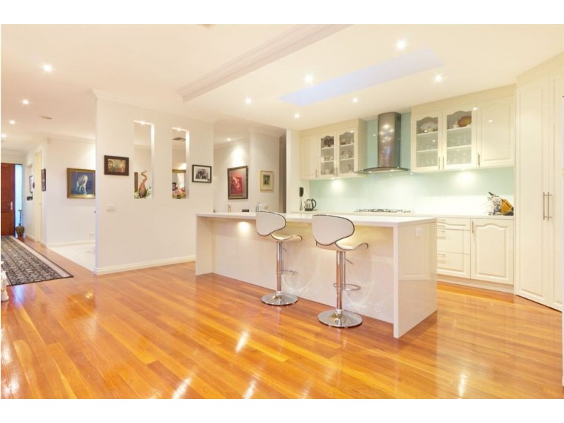 3 St Mitchell Circuit, Mornington VIC 3931