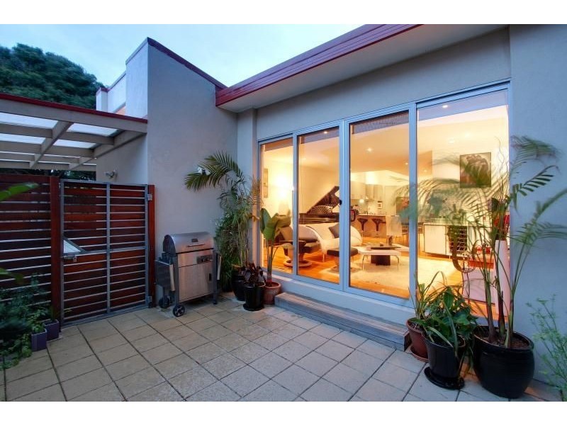 2a Morrisons Avenue, Mount Martha VIC 3934