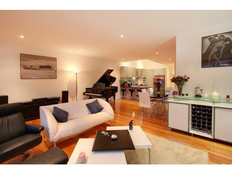 2a Morrisons Avenue, Mount Martha VIC 3934