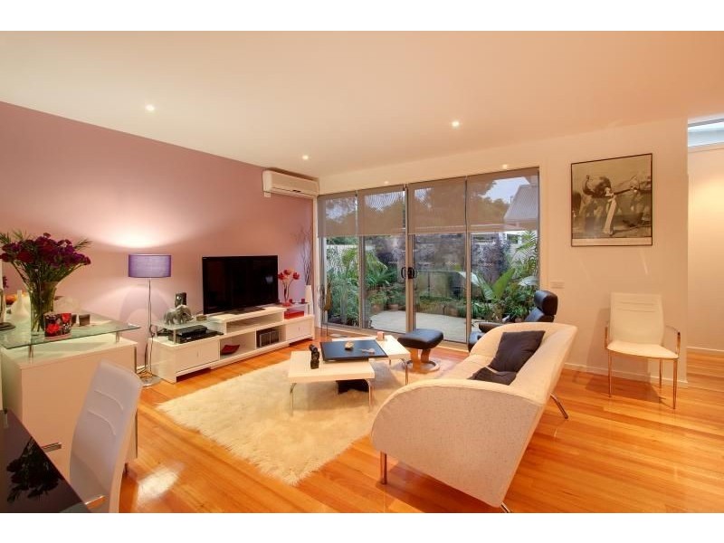 2a Morrisons Avenue, Mount Martha VIC 3934