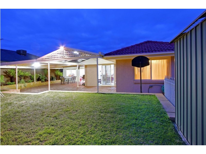 21 Wensleydale  Drive, Mornington VIC 3931