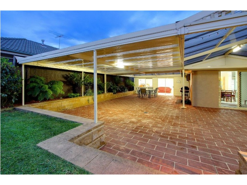 21 Wensleydale  Drive, Mornington VIC 3931