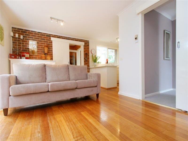 26 St Ives Grove, Mount Martha VIC 3934