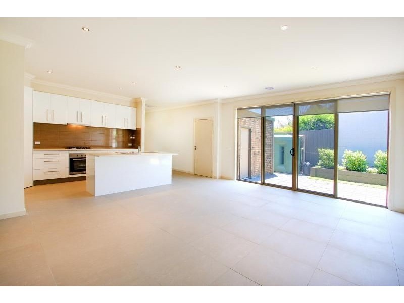 1/30 Maxwell Street, Mornington VIC 3931