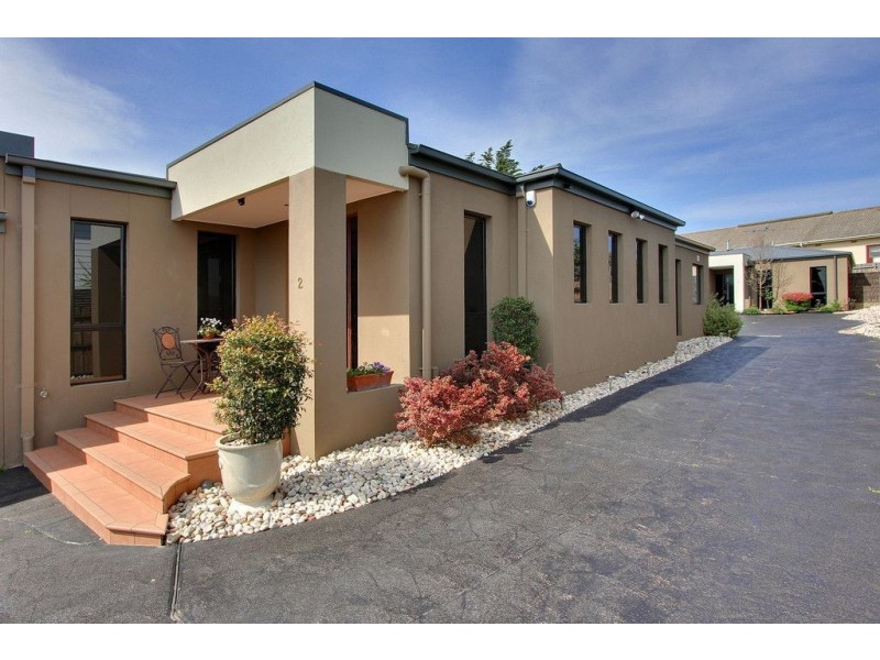 2/60 Mitchell Street, Mornington VIC 3931