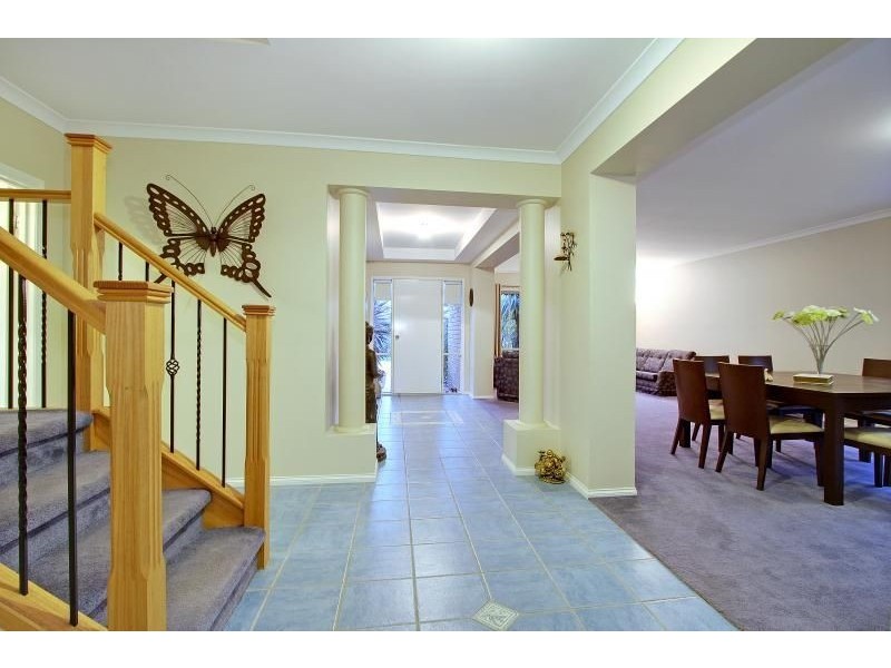 11 Halcyon Rise, Mornington VIC 3931