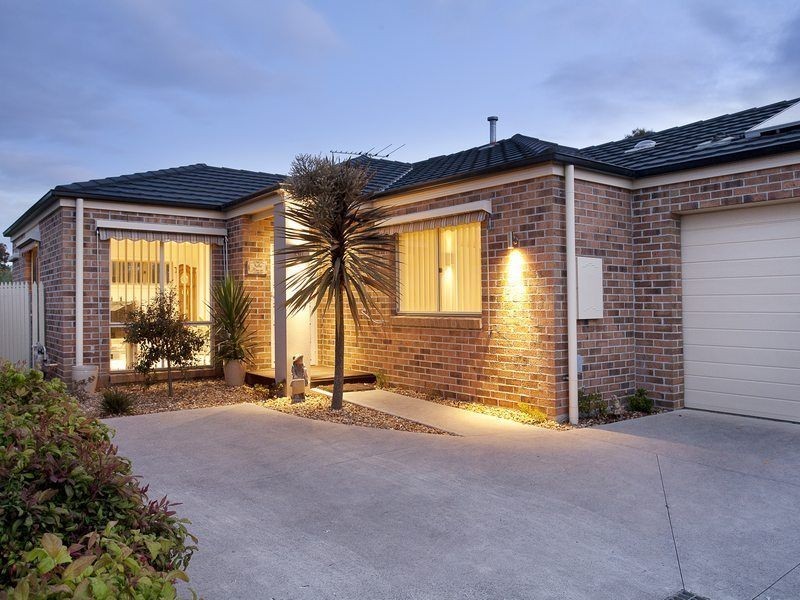77b St Mitchell Circuit, Mornington VIC 3931