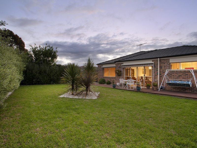 77b St Mitchell Circuit, Mornington VIC 3931