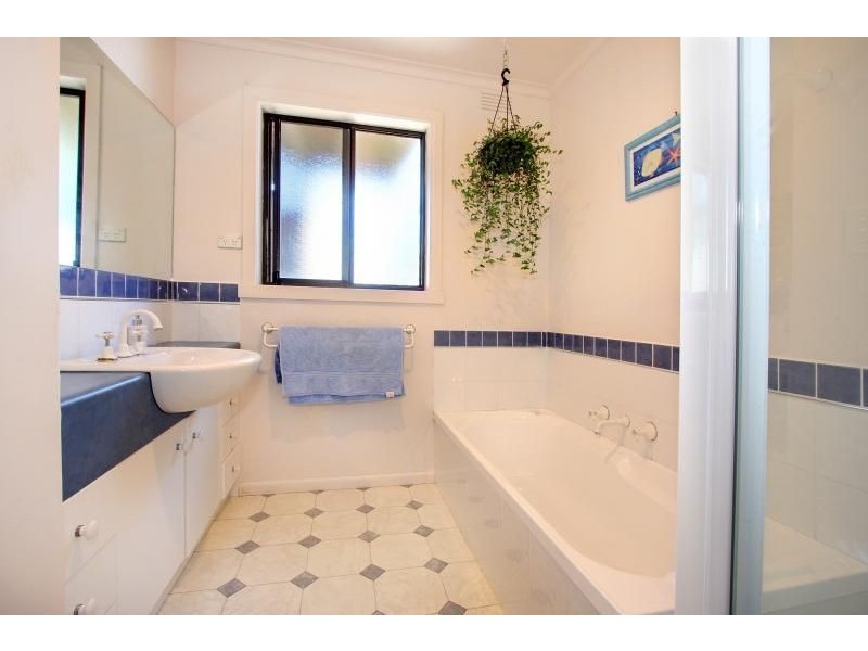 120 Wilsons Road, Mornington VIC 3931