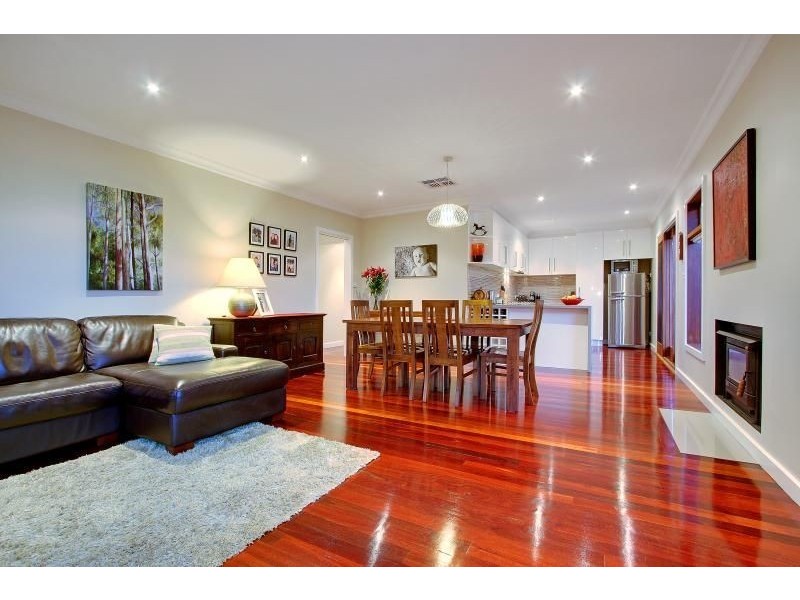 10 Iluka Pl, Mornington VIC 3931