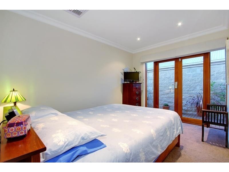 10 Iluka Pl, Mornington VIC 3931