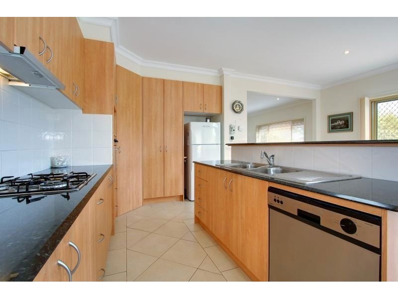 1/1 Haig Street, Mornington VIC 3931
