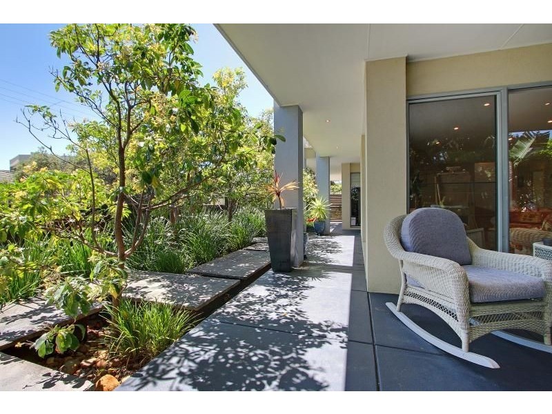 2 Northcote Terrace, Mornington VIC 3931