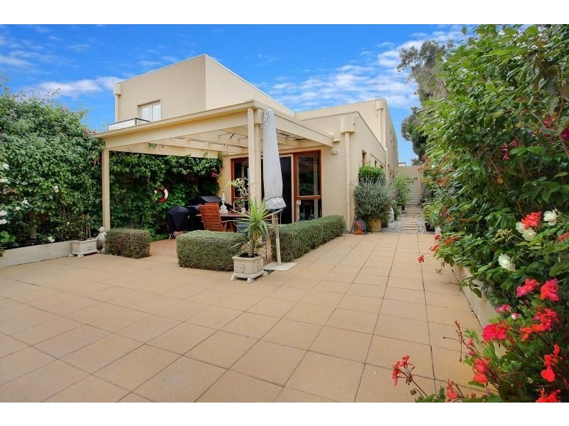 6a Rodney Court, Mornington VIC 3931