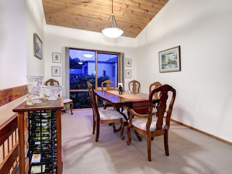 18 Fairbairn Avenue, Mount Martha VIC 3934