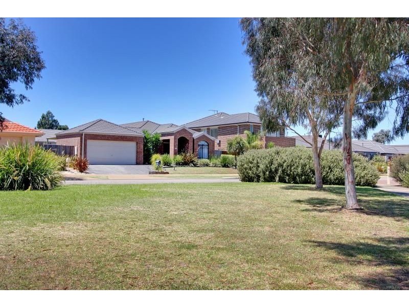50 Marriott Drive, Mount Martha VIC 3934