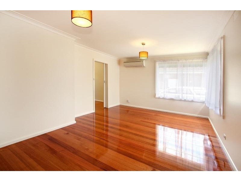 2/11 Wellington Street, Mornington VIC 3931