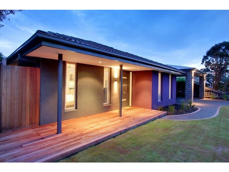 18 Hakea Drive, Mount Martha VIC 3934