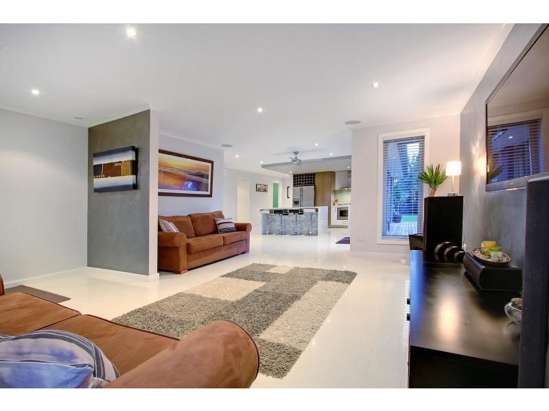 18 Hakea Drive, Mount Martha VIC 3934