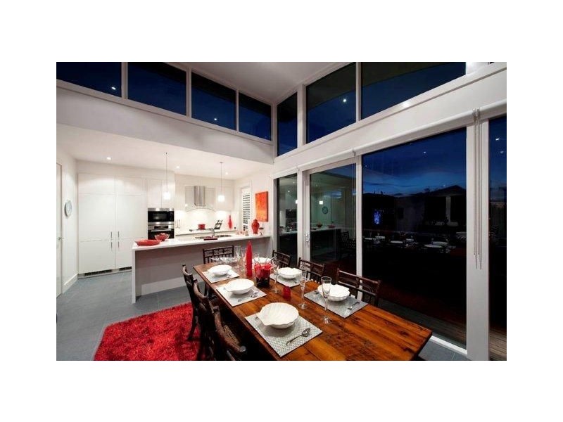 10 Mills Beach Close, Mornington VIC 3931