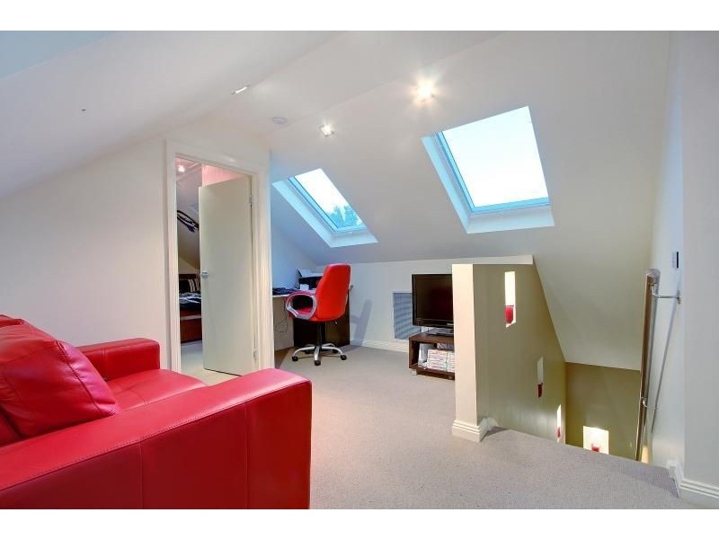 15 Alexander Avenue, Mornington VIC 3931