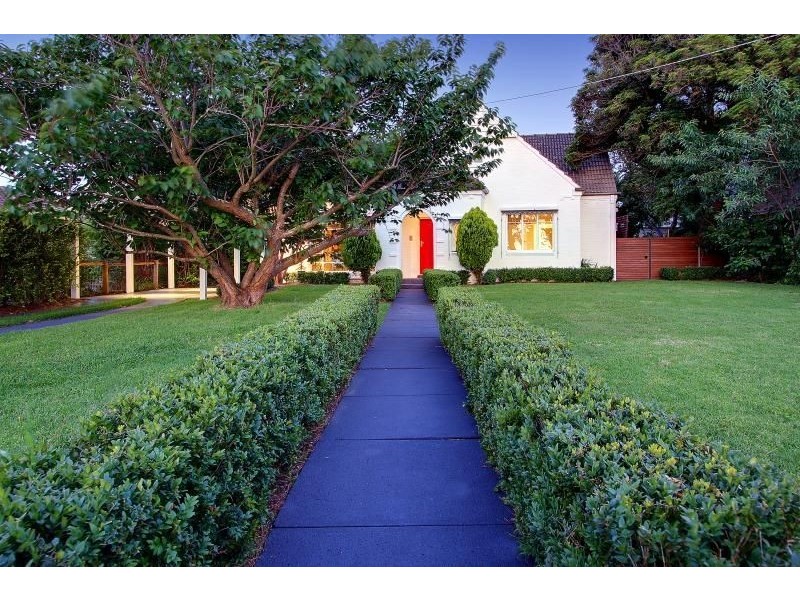 15 Alexander Avenue, Mornington VIC 3931