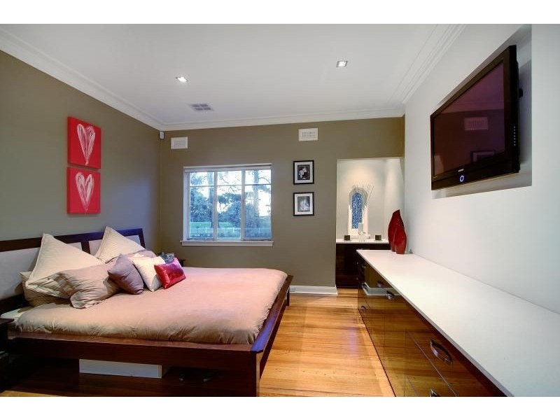 15 Alexander Avenue, Mornington VIC 3931