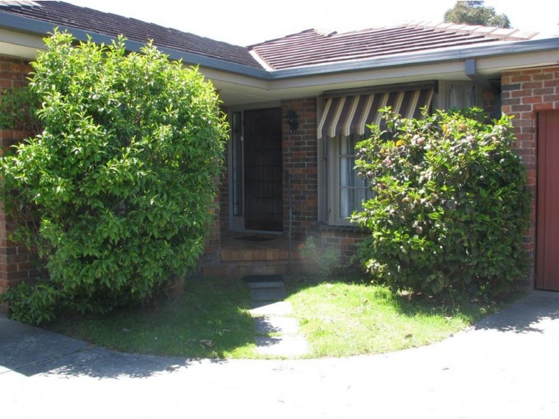 1/8 Leicester Ave, Mount Eliza VIC 3930