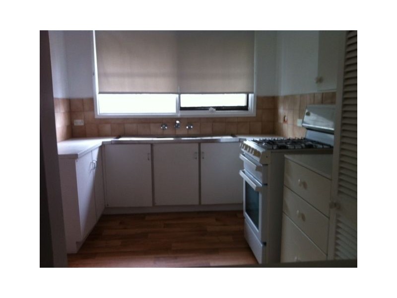 1/8 Leicester Ave, Mount Eliza VIC 3930