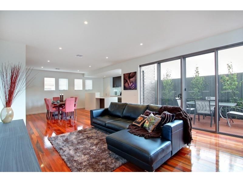 1/75 Herbert Street, Mornington VIC 3931