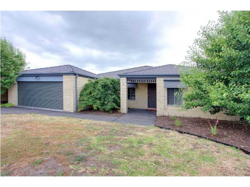 2 Steedman Drive, Mornington VIC 3931