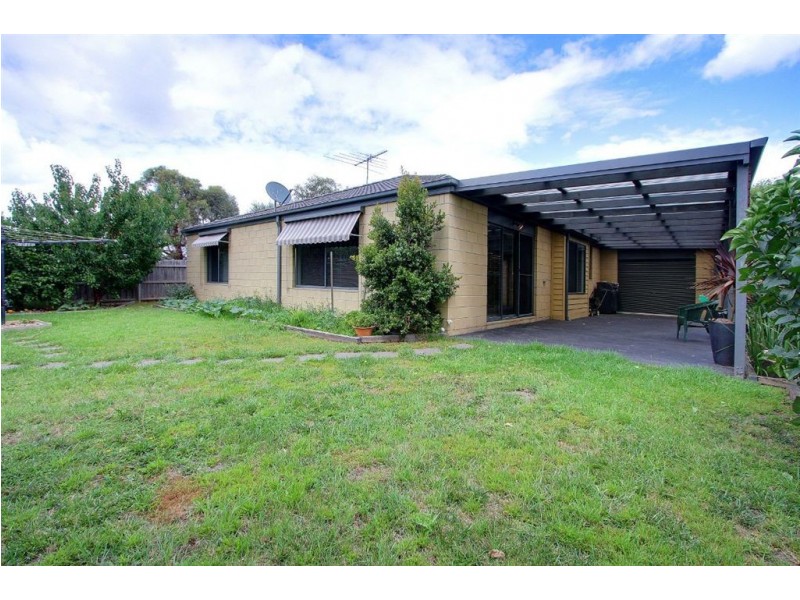 2 Steedman Drive, Mornington VIC 3931