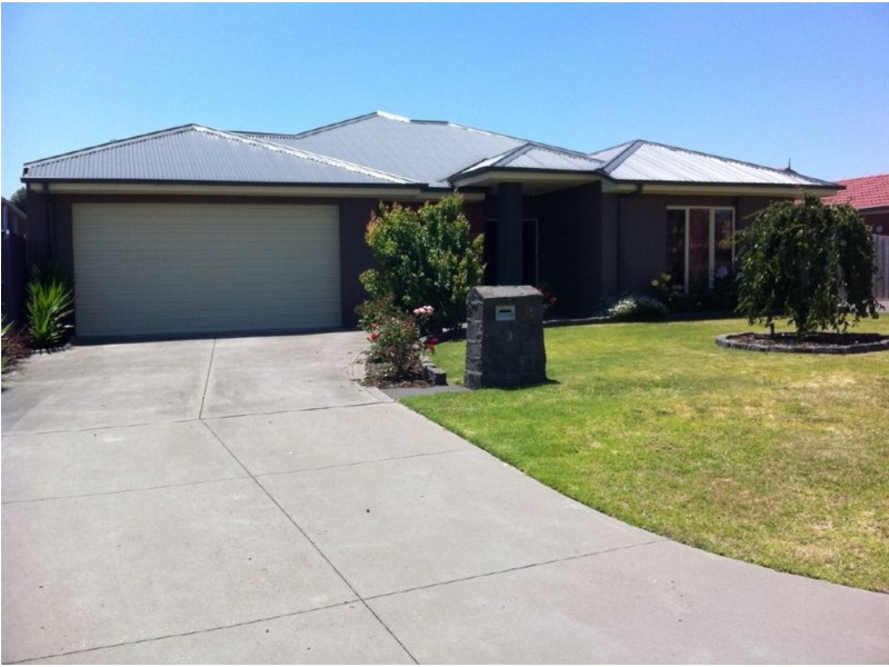 25 Lynn Close, Mornington VIC 3931