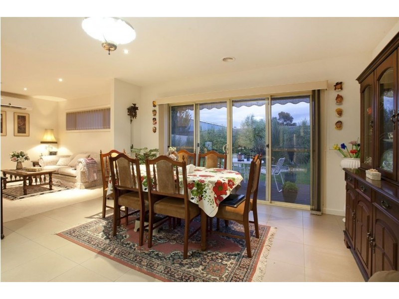 77b St Mitchells Circuit, Mornington VIC 3931