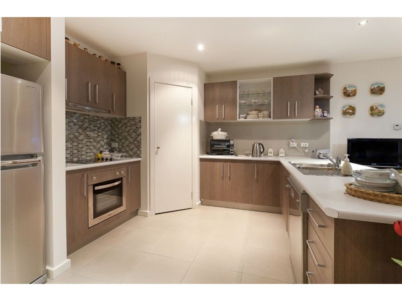 77b St Mitchells Circuit, Mornington VIC 3931