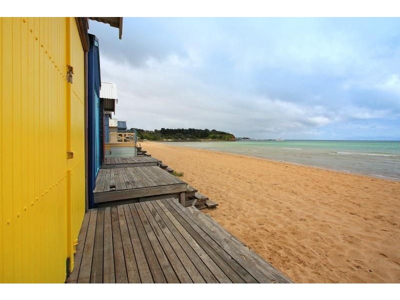 51 Mills Beach Beach Box, Mornington VIC 3931