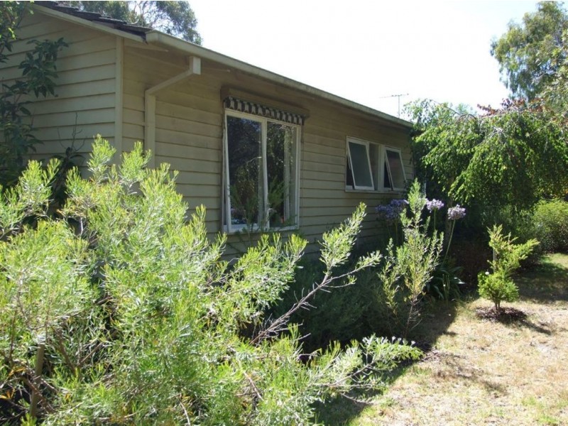 11-13 Somers Avenue, Mount Martha VIC 3934