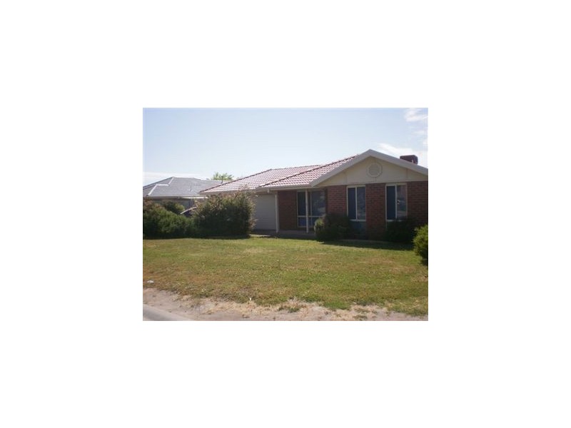 6 Steedman Drive, Mornington VIC 3931