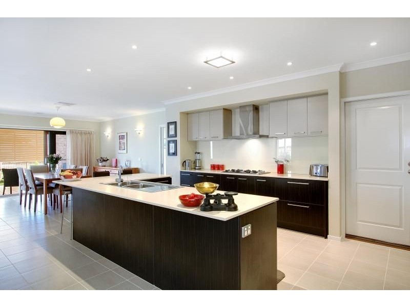 4 Creamery Place, Mount Martha VIC 3934